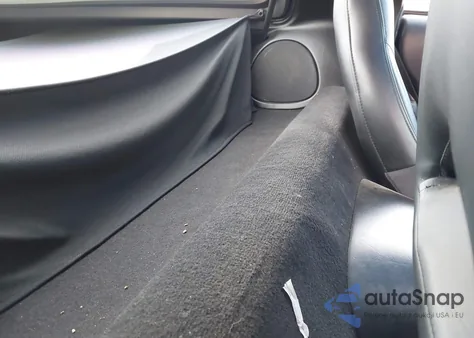 2002 Chevrolet Corvette из США, поврежденный, VIN 1G1YY22G525121011